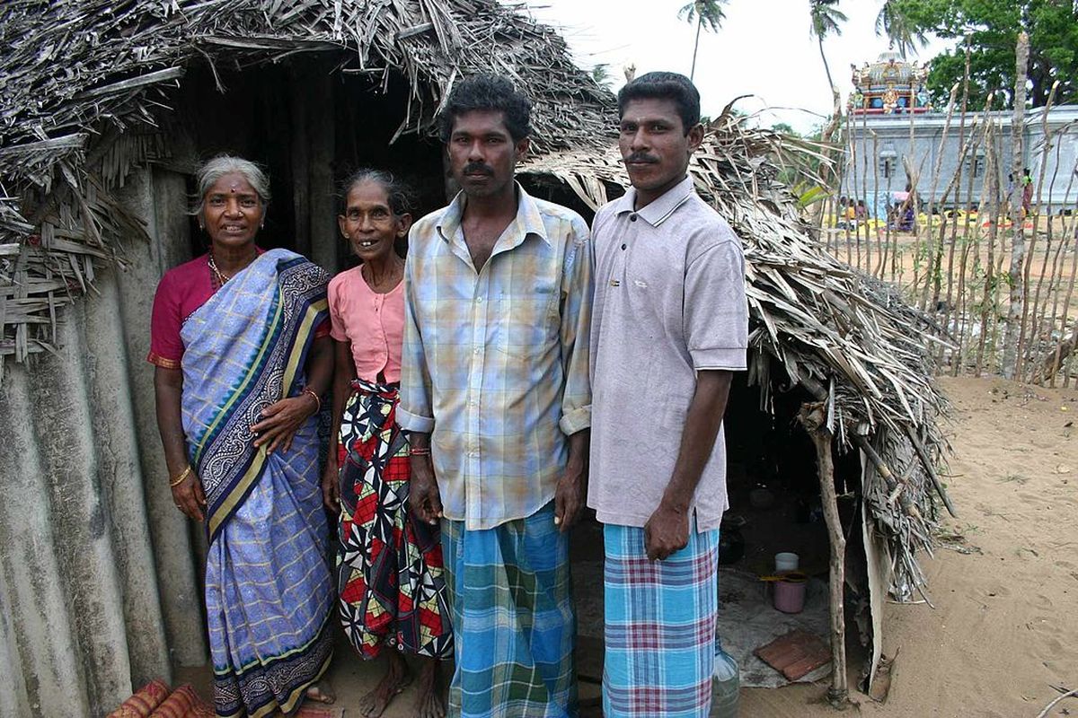 Keturunan bangsa Vedda di Sri Lanka.