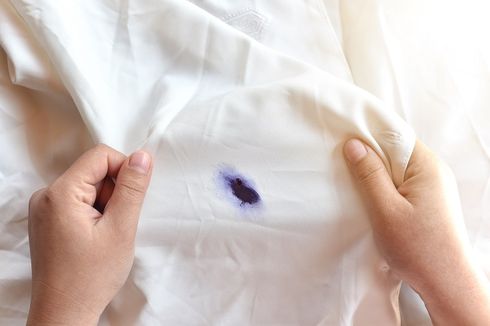 Cara Membersihkan Noda Tinta pada Pakaian