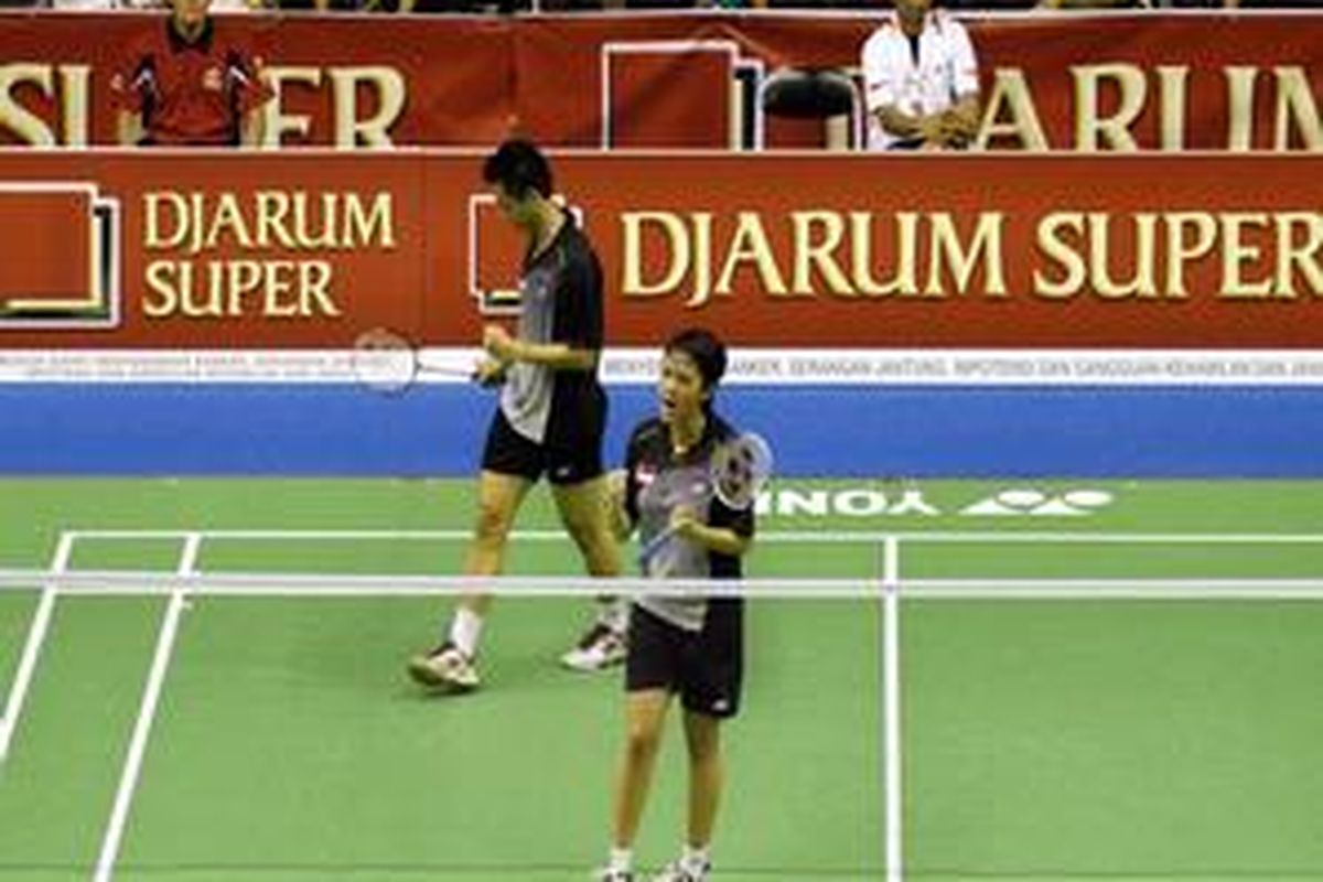 Hendra AG (kiri) dan Vita Marissa