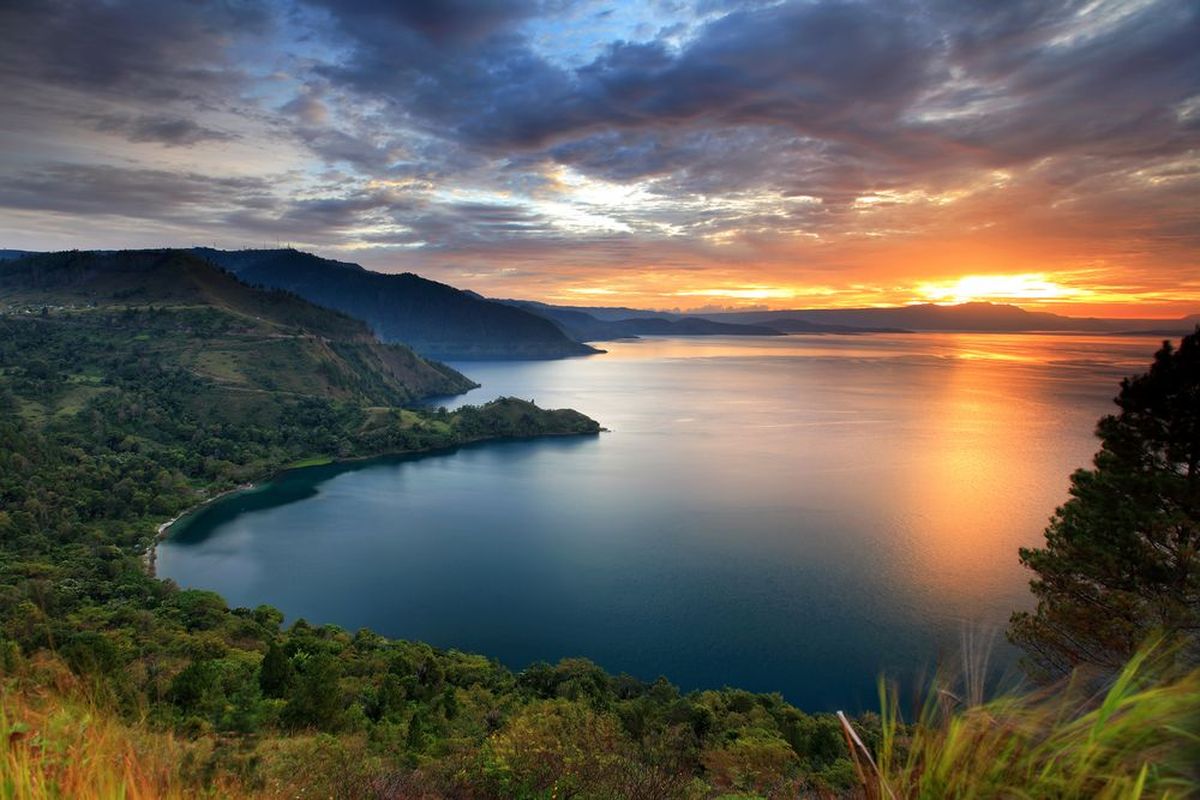 Danau Toba di Sumatera Utara.