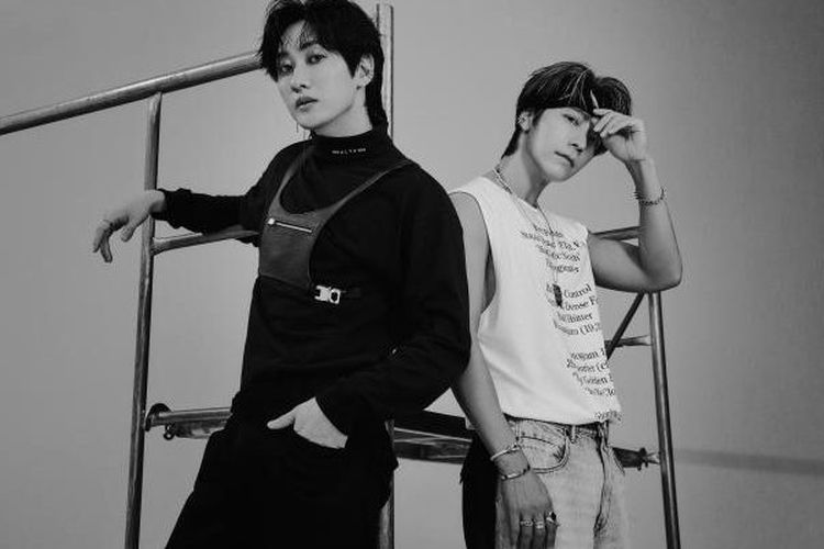 Super Junior D&E yang terdiri dari Donghae dan Eunhyuk, comeback dengan album Bad Blood