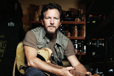 Lirik dan Chord Lagu TikTok, Tonight You Belong to Me dari Eddie Vedder