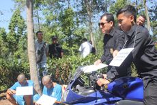 Rekontruksi Kasus Pembunuhan di Cianjur, Korban Sempat Kebal Dibacok
