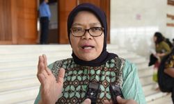 Cuaca di Arab Saudi Berbeda, DPR Imbau Jamaah Haji Perhatikan Kesehatan