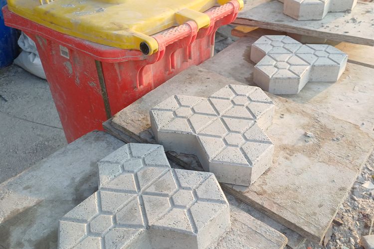 Sudah Jadi Paving Block, Limbah Cangkang Kerang Hijau Masih Sulit Terserap Pasar