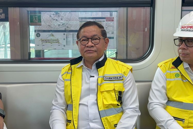 Pramono Siapkan Rp 2,7 Triliun Perpanjang LRT hingga Dukuh Atas, Klaim Transportasi Jakarta Bakal Berubah