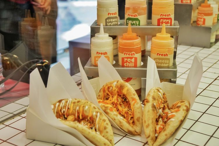 Piza Sourdough Lipat Baru Buka di Blok M, Bebas Tambah Topping Saus