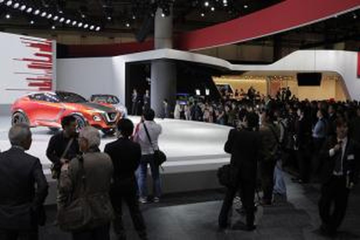 Press briefing sekaligus pengenalan mobil konsep Nissan IDS di stan Nissan di ajang Tokyo Motor Show, di Tokyo Big Sight, Jepang, Rabu (28/10/2015). Pameran ke-44 ini mengusung tema Technology   Fantasy, berlangsung 29 Oktober - 8 November 2015.