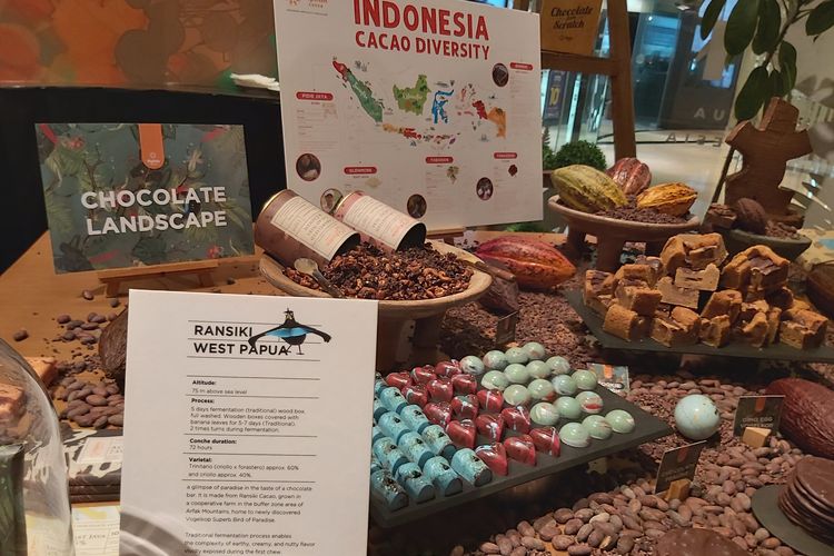 Tempat dihidangkannya berbagai olahan cokelat, khususnya Cokelat Ransiki, pada acara peluncuran cokelat baru Pipiltin Cocoa.