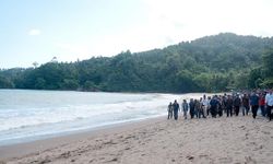 Desa Wisata Bowele, Punya Spot Surfing dan Snorkeling di Malang