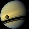 Molekul Misterius Ditemukan di Satelit Terbesar Saturnus