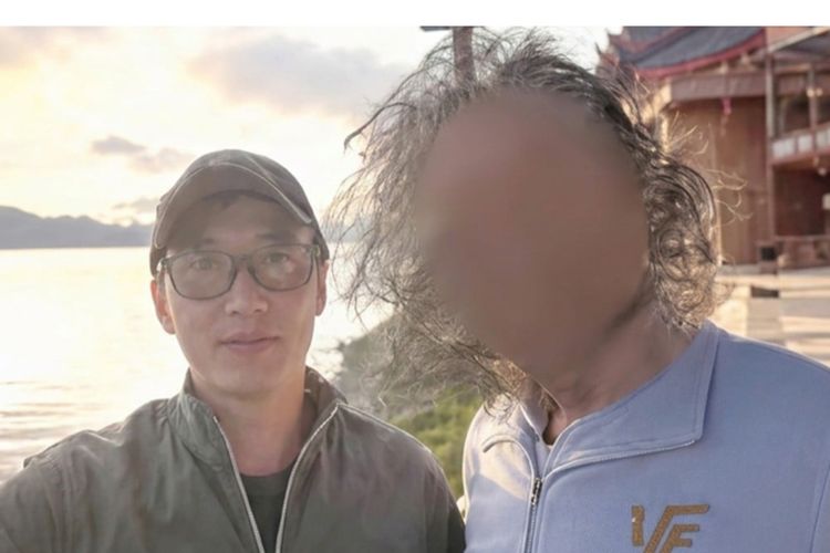 Seorang Pria di China Bantu Wisatawan Berfoto, Ternyata Kerabat yang Hilang Puluhan Tahun
