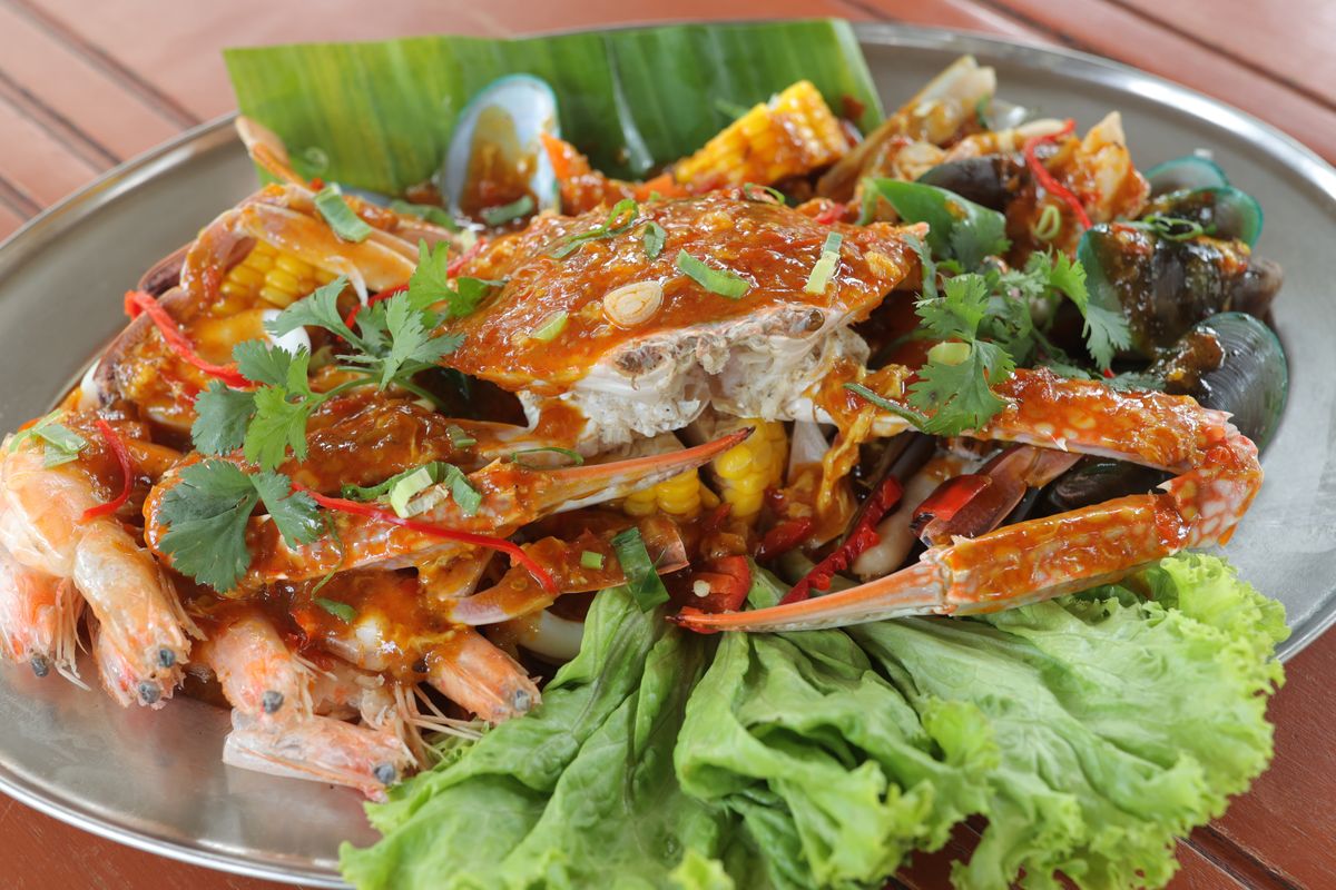 Seafood Platter di Lembur Kuring & Seafood Cimanggis.