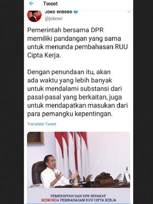Tangkapan layar akun media sosial Jokowi yang menyebut penundaan pembahasan RUU Cipta Kerja