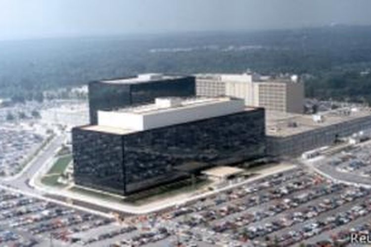 Kantor Pusat NSA berada di Fort Meade, Maryland, di luar Washington DC.