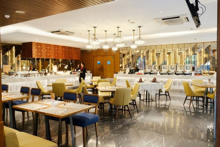 Suasana Swiss-Café™ Restaurant Pondok Indah yang nyaman dan luas dengan kapasitas 150 orang.