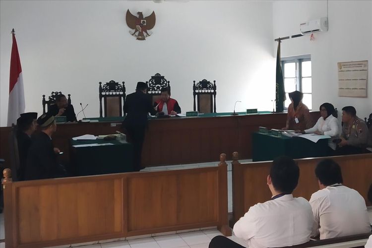 Sidang perdana gugatan praperadilan terkait persitiwa tabrak lari Overpass Manahan di Pengadilan Negeri Surakarta, Solo, Jawa Tengah, Senin (12/8/2019).