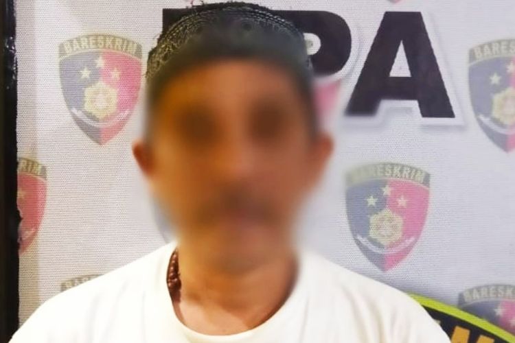 JM (52) pimpinan pondok pesantren di Serang Banten diamankan diduga cabuli santriwati