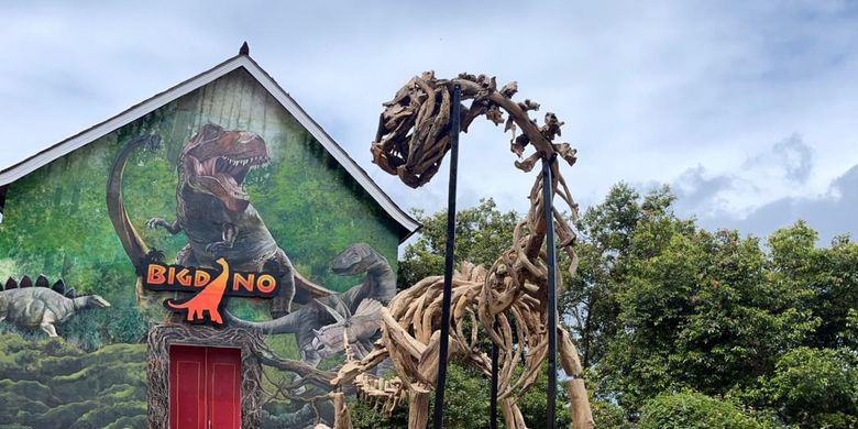 Parah! Bigdino Feeding Dinosaurs di Bandung, Bisa Beri Makan Dinosaurus