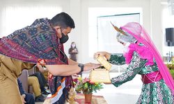 Bobby Nasution Dapat Gelar Tokoh Peduli Ekonomi Islam dari UIN Sumut