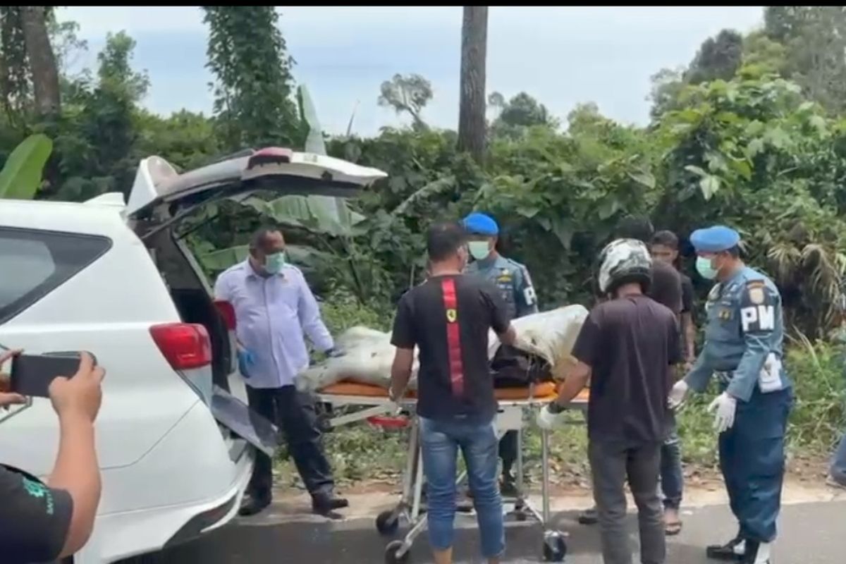 Jasad Imam ditemukan di dalam semak belukar di kawasan Gunung Salak, Kecamatan Sawang, Kabupaten Aceh Utara, Senin (17/3/2025).