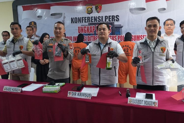 Pabrik Miras Ilegal di Banyuasin Dibongkar, Polisi Sita 20.088 Botol