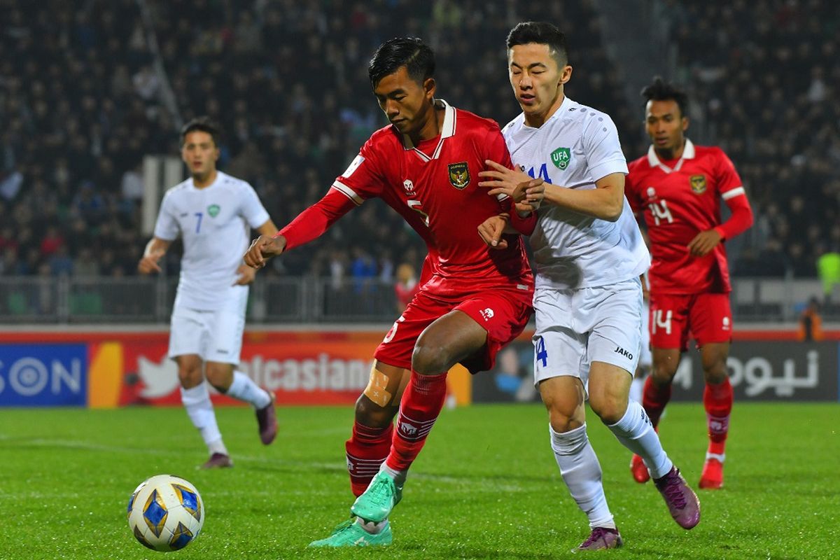 Laga timnas U20 Indonesia vs Uzbekistan dalam matchday terakhir Piala Asia U20 2023 di Stadion Istiqlol, Fergana, pada Selasa (7/3/2023) malam WIB.