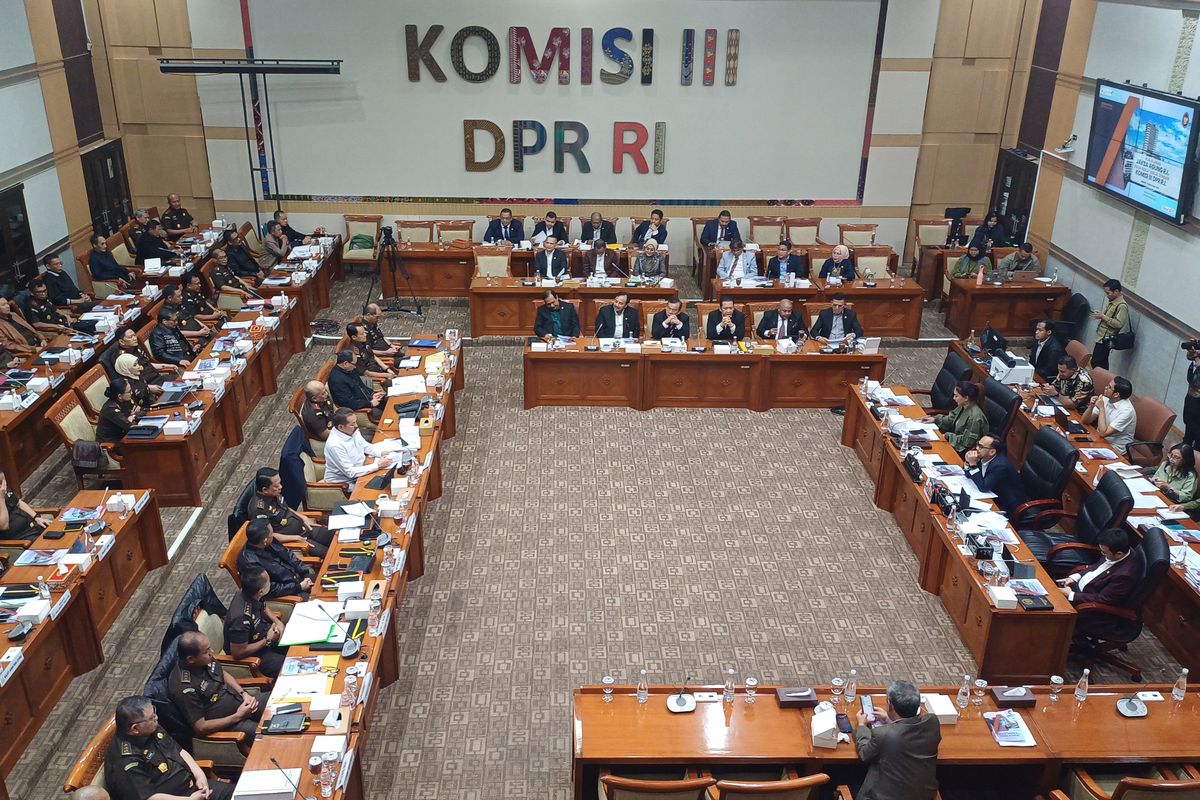 Gerindra Kritik Kejagung, Anggap Terburu-buru dalam Kasus Tom Lembong