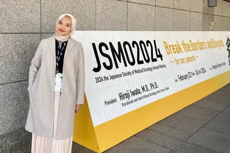 Mahasiswa Unair Raih Penghargaan di Konferensi Onkologi Medik Terbesar di Dunia
