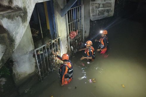 Hanyut Terbawa Arus Saat Hujan Deras, Penjaga Pintu Air di Denpasar Belum Ditemukan