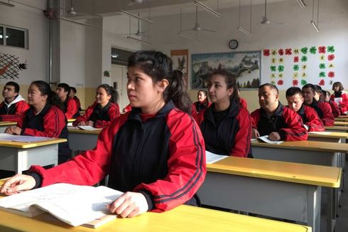 Xi Jinping: Level Kebahagiaan di Xinjiang Meningkat Berkat Pendidikan 