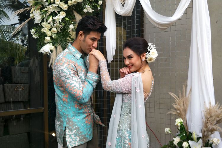 Ammar Zoni Dan Irish Bella Masih Rahasiakan Hari Pernikahan