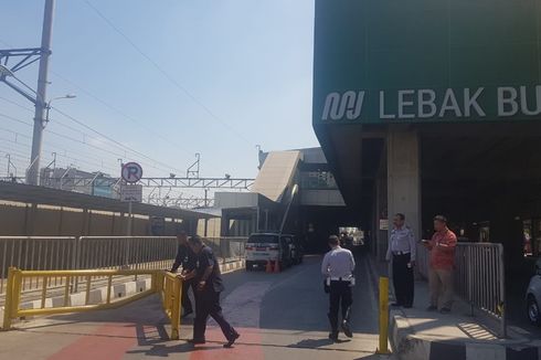 Jaksel Uji Coba Jalur Khusus Kendaraan Umum di Stasiun MRT Lebak Bulus