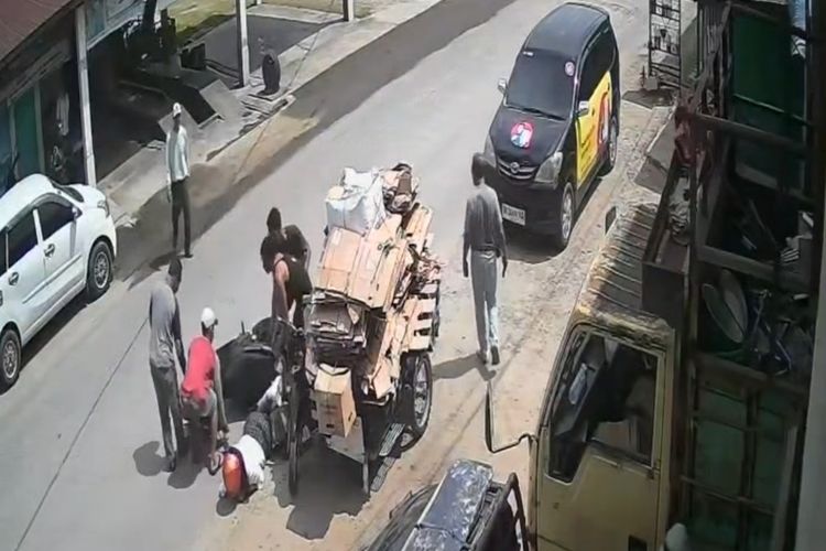 Pria Pura-pura Menolong Korban Kecelakaan Malah Curi HP, Berakhir Ditangkap Polisi