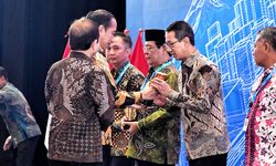 Deretan Penghargaan di Bidang Pemerintahan Diraih Heru Selama Pimpin Jakarta, Begini Tanggapan Pengamat