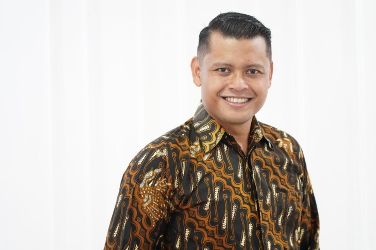  Wakil Rektor IV Unnes, Dr. Hendi Pratama, M.A.