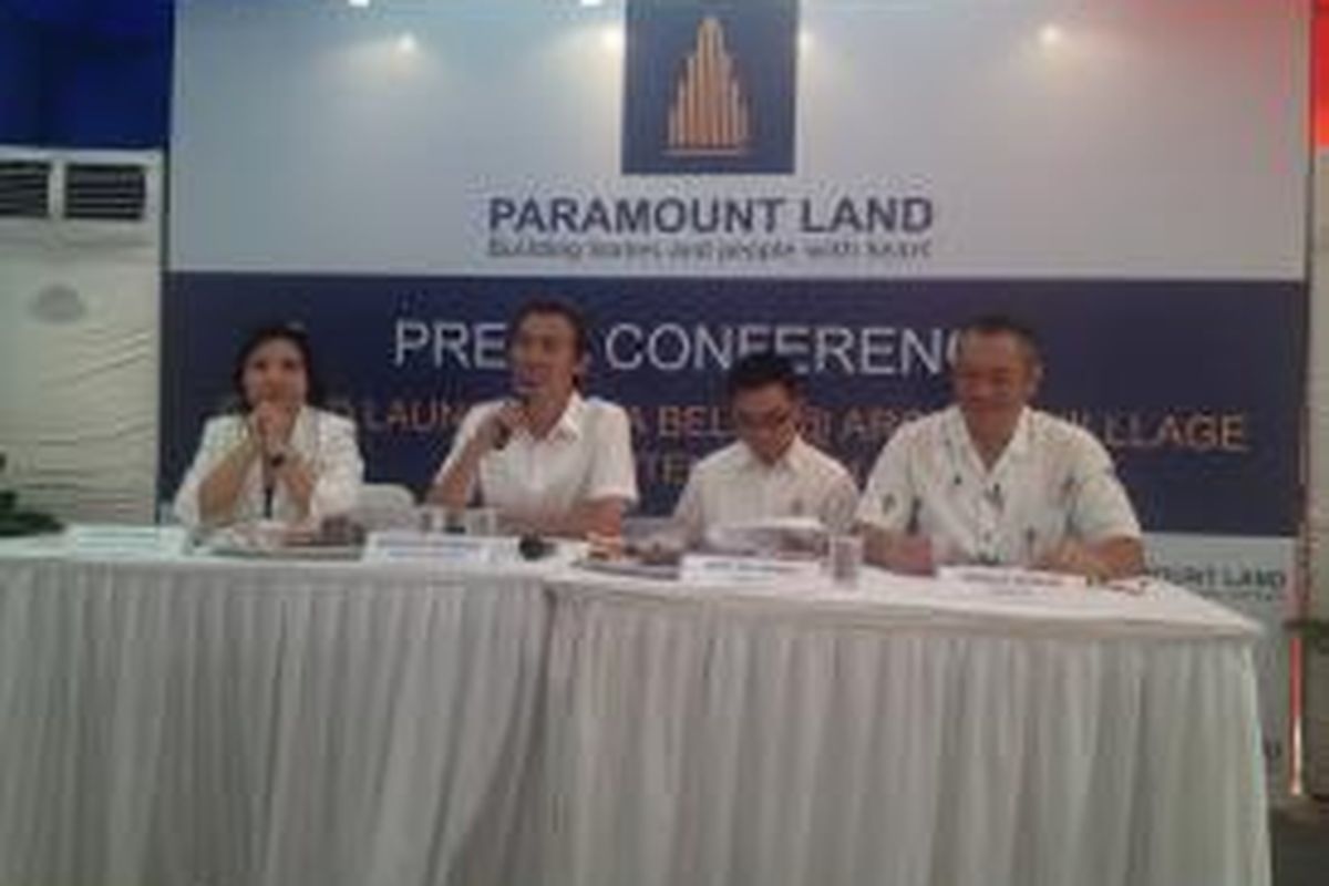 Konferensi pers peluncuran La Bella@Arcadia Village PT Paramount Land yang dihadiri oleh Presiden Direktur Ervan Adi Nugroho, Direktur Design Aryo Tri Ananto, Direktur Marketing Andreas Nawawi, di Gading Serpong, Banten, (17/9/2014).