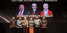 Dirut Pertamina Terima Lifetime Achievement Award di IEA 2024