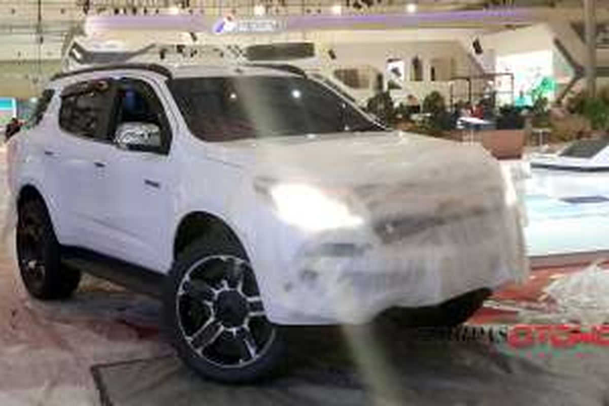 Sosok SUV Chevrolet yang diduga kuat adalah Trailblazer siap melantai di GIIAS.