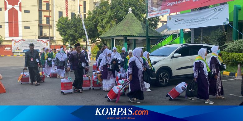 17 Calon Haji Embarkasi Surabaya Batal Berangkat, Ada yang Diturunkan dari Pesawat karena Sesak Napas