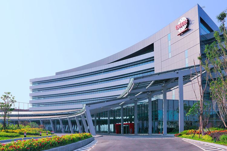 Salah satu pabrik Taiwan Semiconductor Manufacturing Company (TMSC) yang memproduksi chip dengan teknologi fabrikasi 5 nm.