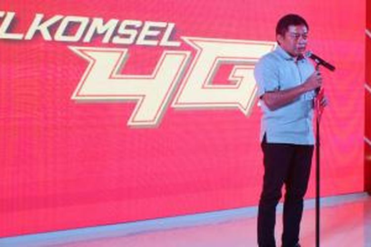 Direktur Utama Telkomsel, Ririek Adriansyah dalam peluncuran Telkomsel 4G LTE di Manado, Jumat (9/10/2015).