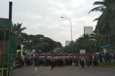 Buntut Kerusuhan Ormas di Karawang, Kendaraan Menuju KIIC Diputar Balik, Lalu Lintas Macet Mulai Depan Novotel