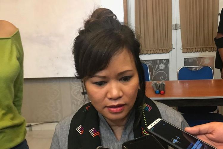 Direktur Program bersama PBB untuk penanganan AIDS (UNAIDS) untuk Indonesia, Tina Boonto, saat ditemui di Kantor LBH Masyarakat, Jakarta Selatan, Jumat (30/11/2018). 