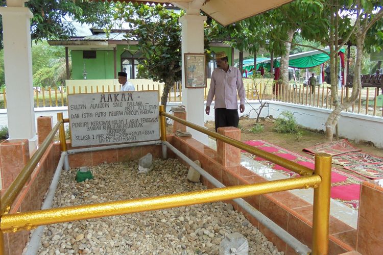 Makam Sultan Alaiddin Sayid Maulana Abdul Azis Syah, pendiri Kerajaan Perlak.