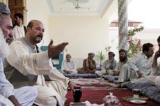 Bom Sorban Tewaskan Sepupu Presiden Afganistan