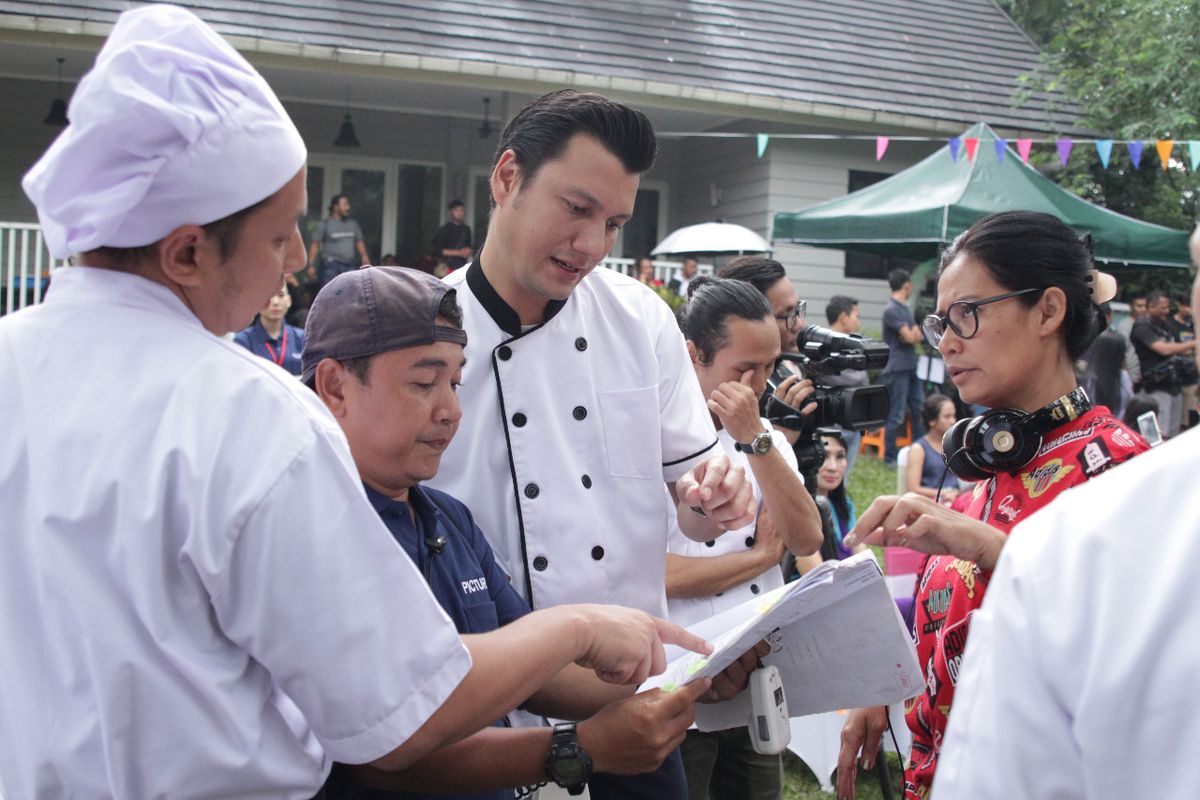 Christian Sugiono di lokasi shooting film Koki-koki Cilik 2