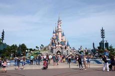 Eskalator Rusak Dikira Bunyi Senjata, Disneyland Paris Ricuh