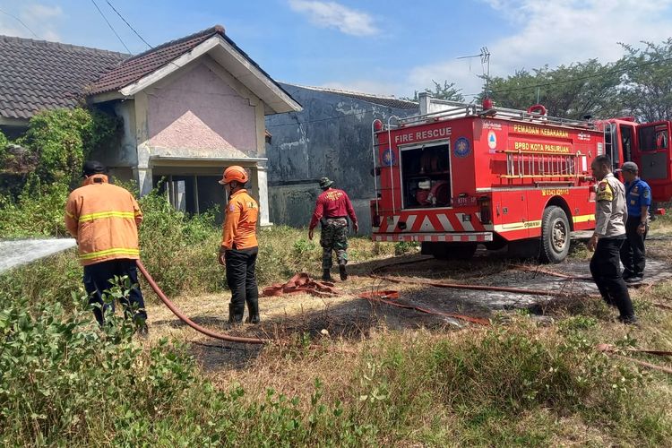 Cuaca Panas dan Angin Kencang Picu 110 Kebakaran di Pasuruan
