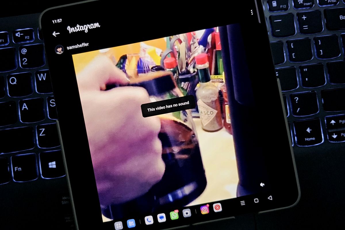 Ilustrasi video feed lama di Instagram kehilangan audionya. Menurut Instagram, masalah ini disebabkan oleh bug dan sedang diperbaiki.